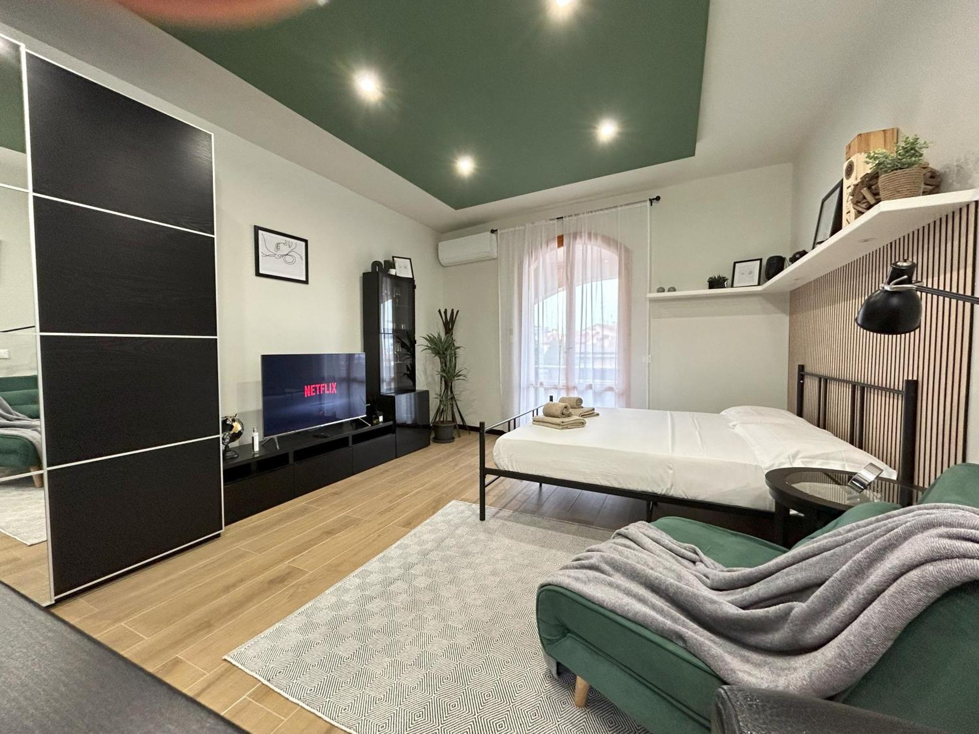 Hide Apartment 佩斯基耶拉德加达 外观 照片